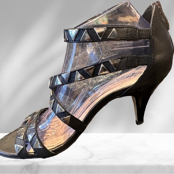 Vince Camutp Black Leather  Pewter Studded Heeled Sandals. 9 - Picture 1 of 7